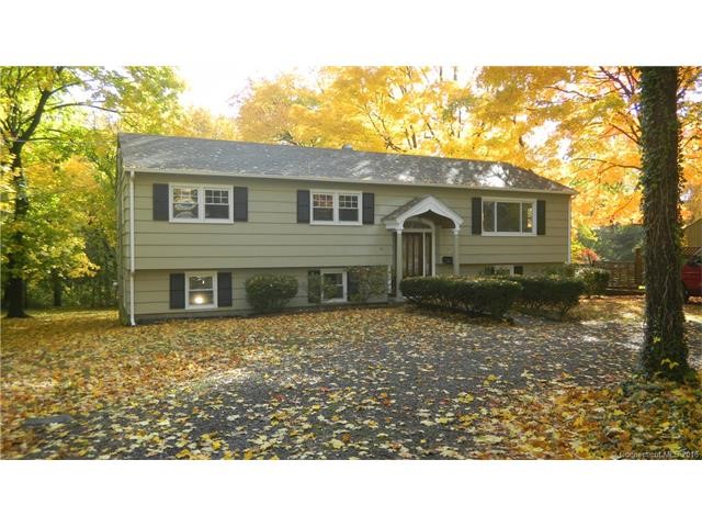 15Meadow St, Milford, CT 06460