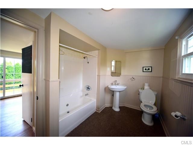 48 Hawley Avenue, Milford, CT 06460