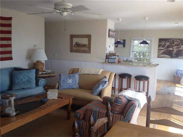 19 Smiths Point Road, Milford, CT 06460