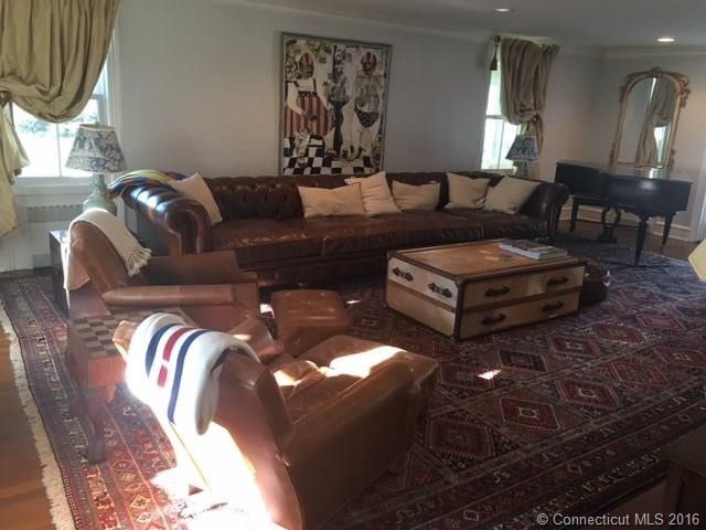 90Welchs Point Rd, Milford, CT 06460