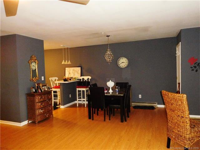 157 1/2Kings Hwy #J, Milford, CT 06460