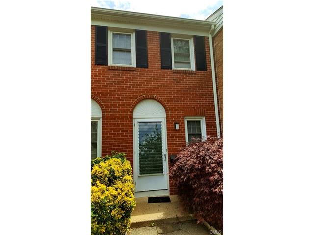 76 Salem Walk, Milford, CT 06460