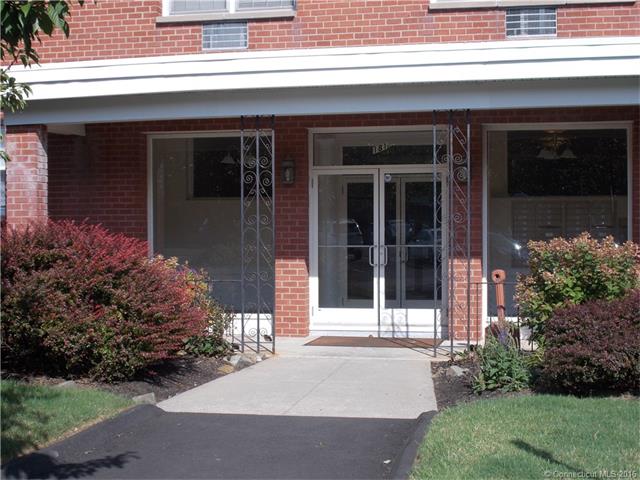 181 Melba St, Milford, CT 06460