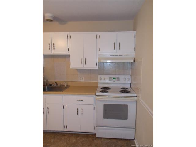 181 Melba St, Milford, CT 06460