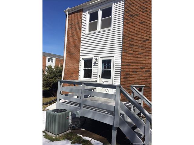 133 Seemans Ln, Milford, CT 06460