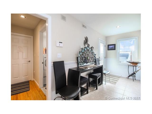 22Virginia St, Milford, CT 06460