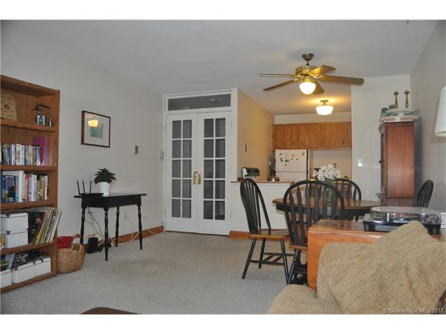 308 Meadowside Rd, Milford, CT 06460