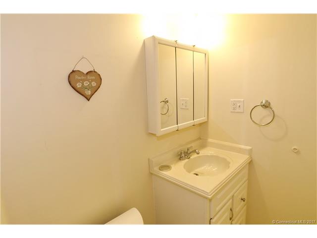 1080 New Haven Ave, Milford, CT 06460