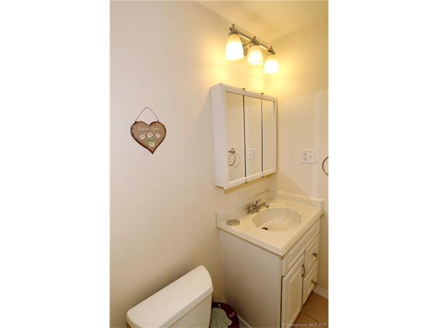 1080 New Haven Ave, Milford, CT 06460