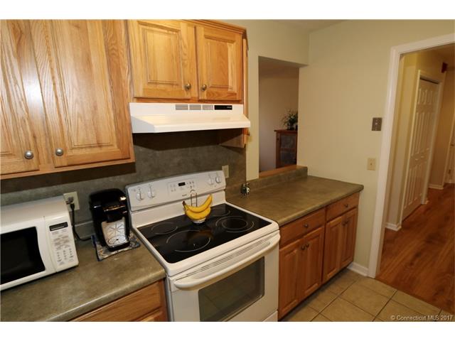 104 Mariners Walk, Milford, CT 06460