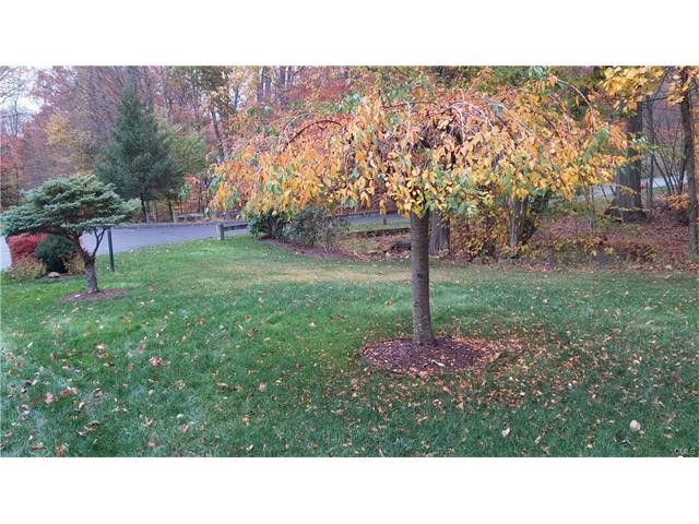 41 Calloway Drive, Milford, CT 06461