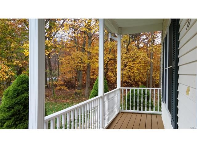 41 Calloway Drive, Milford, CT 06461