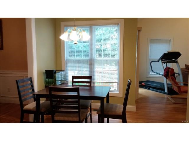 41 Calloway Drive, Milford, CT 06461
