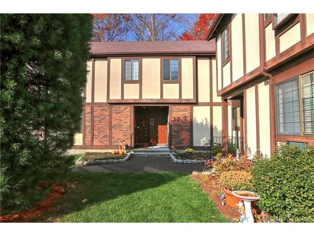 414Swanson Cres #414, Milford, CT 06461