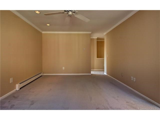 414Swanson Cres #414, Milford, CT 06461