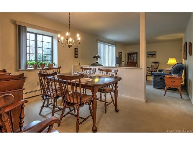 432Swanson Cres #432, Milford, CT 06461