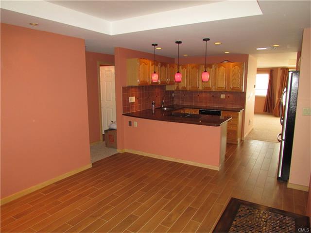 411 Popes Island Road, Milford, CT 06461