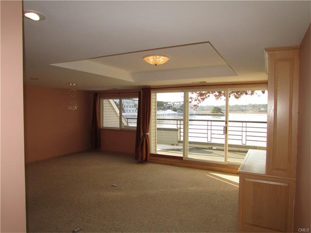 411 Popes Island Road, Milford, CT 06461