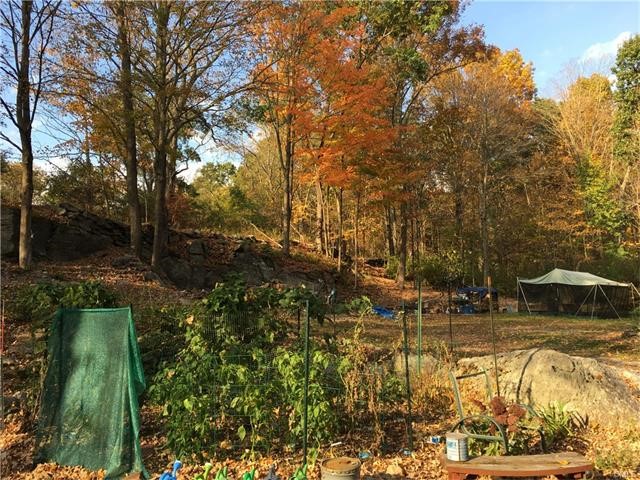 83 Pepper Street, Monroe, CT 06468