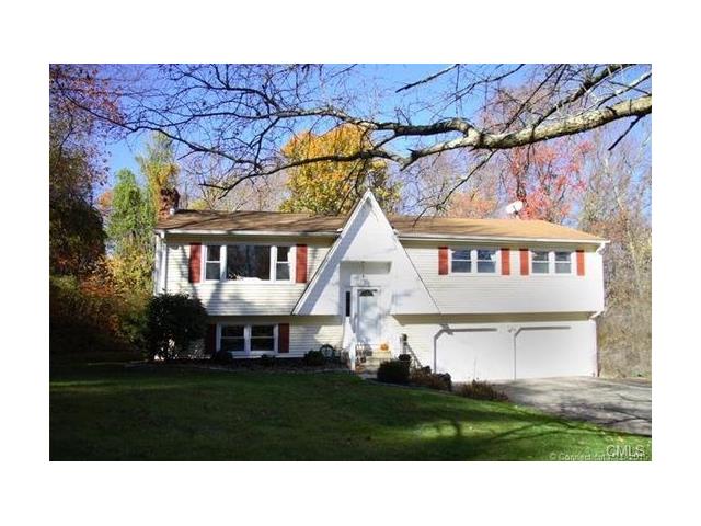 39 Greenfield Hill Road, Monroe, CT 06468