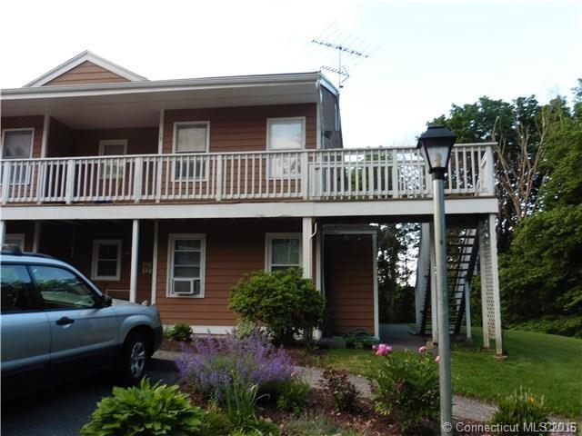 73 Senior Dr, Monroe, CT 06468