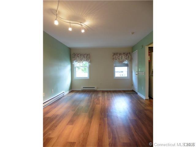 73 Senior Dr, Monroe, CT 06468