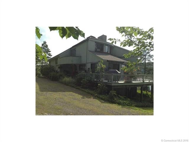 2Cove Rd, E Haddam, CT 06469