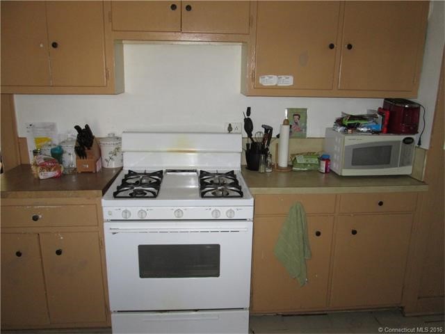 36N Moodus Rd, E Haddam, CT 06469