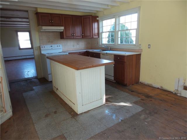 87 Leesville Rd, E Haddam, CT 06469