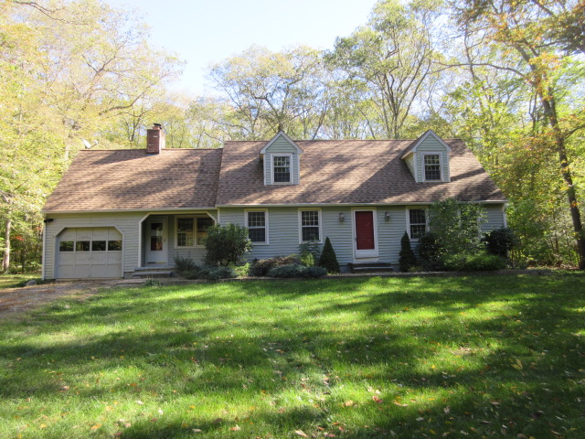 56 Eli Chapman RdMoodus, CT, 06469Middlesex County