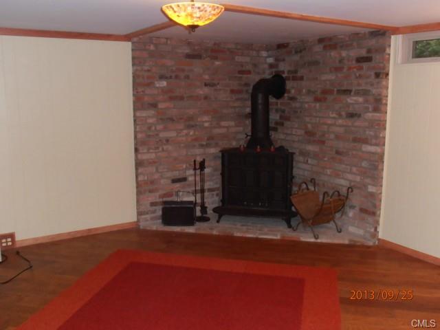 117 Hanover Road, Newtown, CT 06470