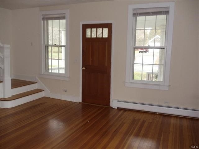 22 South Main Street, Newtown, CT 06470
