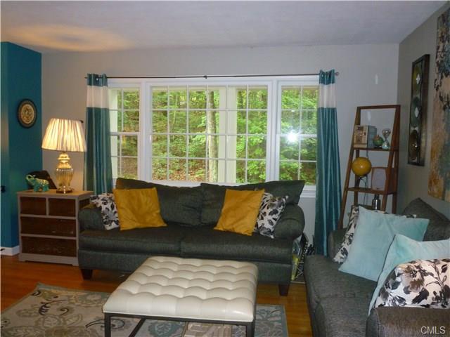 83 Castle Hill Road, Newtown, CT 06470