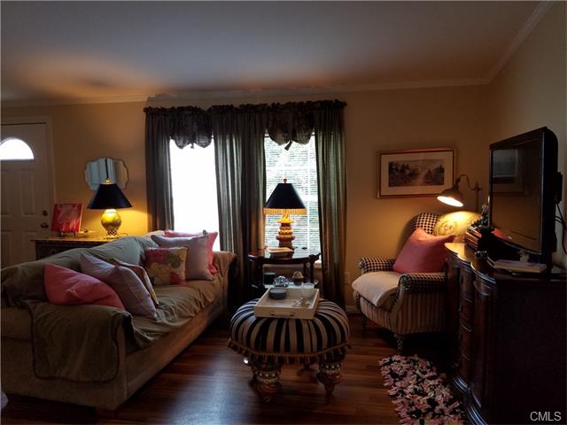 301 South Main Street, Newtown, CT 06470