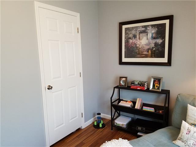 301 South Main Street, Newtown, CT 06470