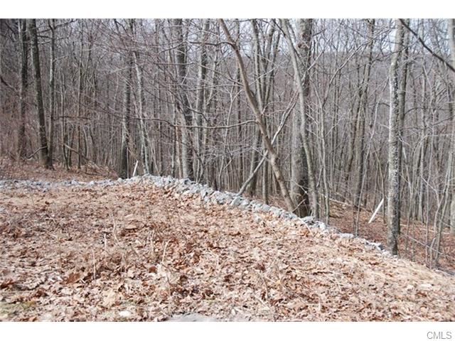 34 Winton Farm Road, Newtown, CT 06470