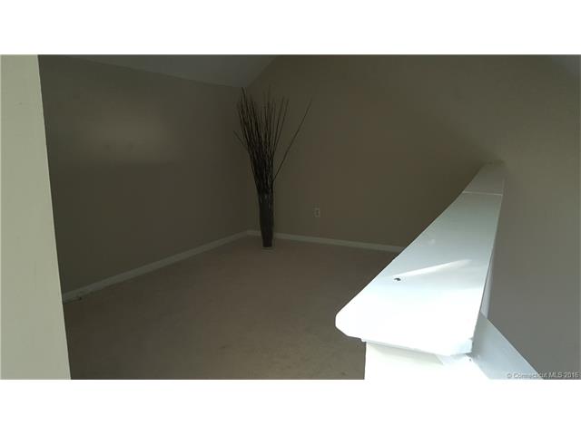 229 Branford Rd, N Branford, CT 06471