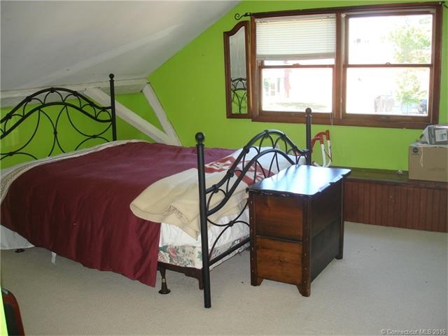 644Foxon Rd, N Branford, CT 06471