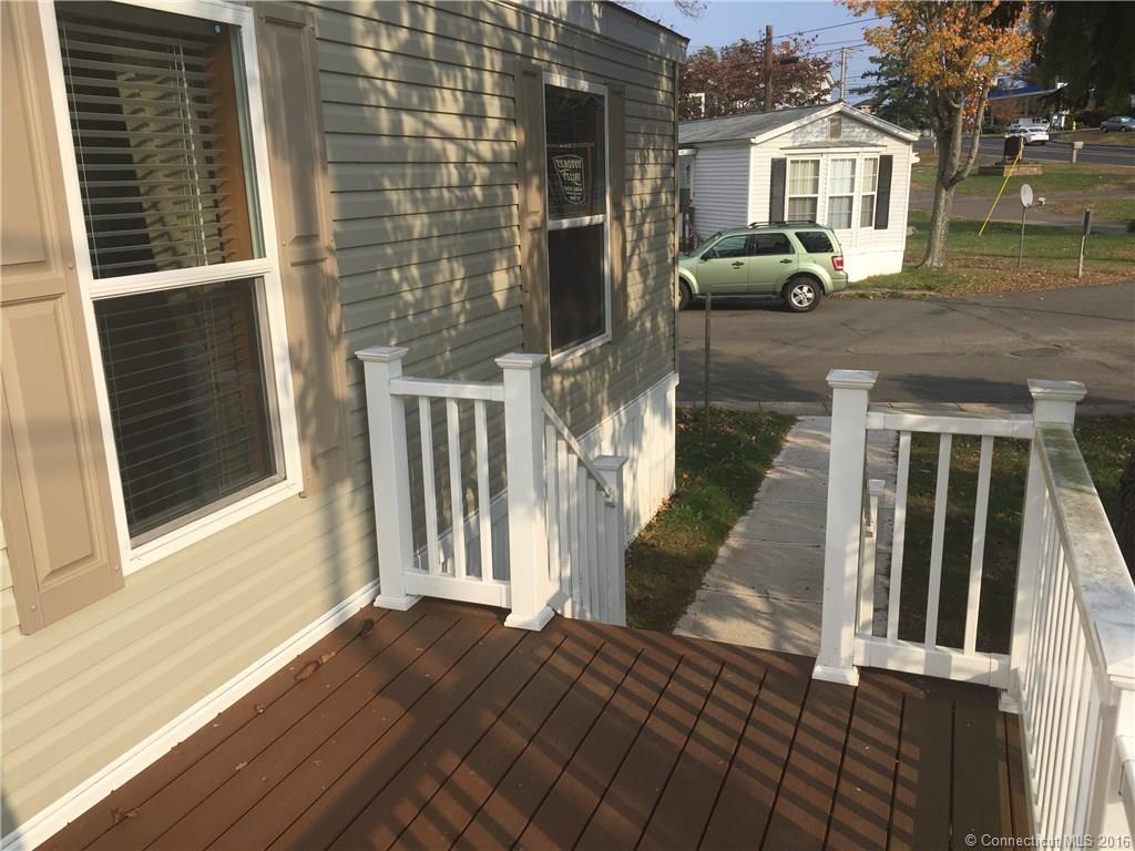224 Foxon Rd, N Branford, CT 06471