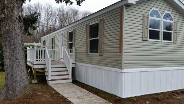 224 Foxon Rd