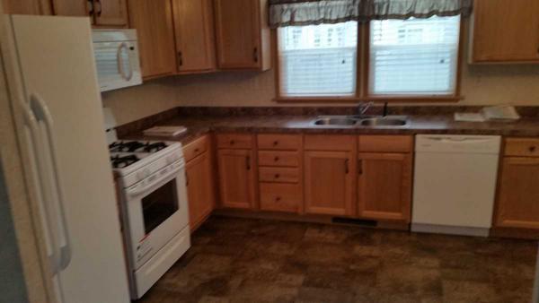 224 Foxon Rd
