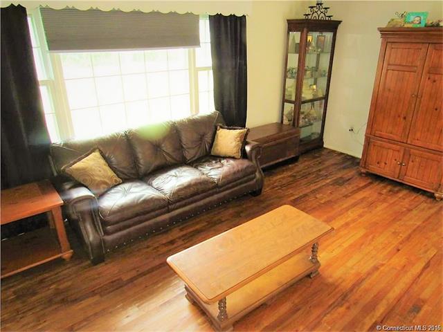 19 Blue Trail Drive, N Branford, CT 06472