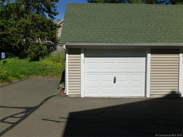 534 Old Clintonville Road, North Haven, CT 06473
