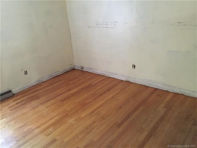 416 Pool Rd, North Haven, CT 06473