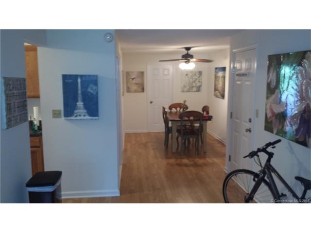 174 Old Boston Post Rd, Old Saybrook, CT 06475