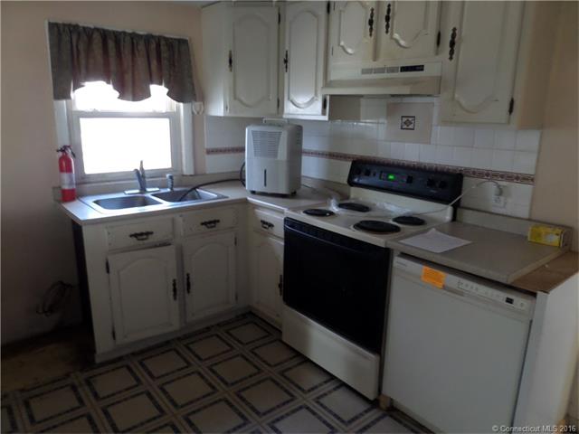 11 Sunrise Ave, Old Saybrook, CT 06475