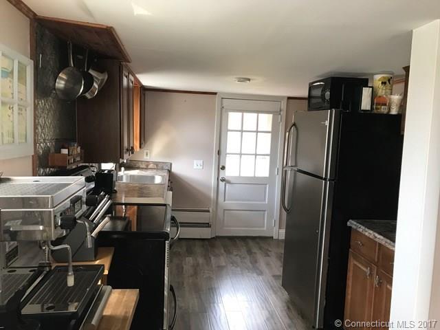 15 Sunrise Ave, Old Saybrook, CT 06475