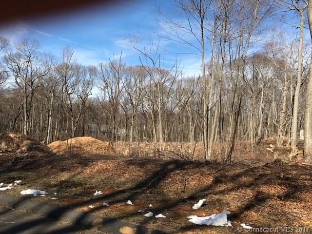 7 Wisteria Ln, Old Saybrook, CT 06475