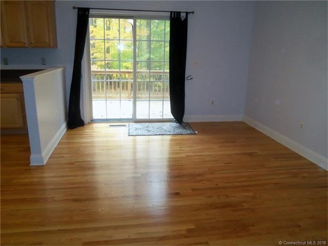 318Peck Ln #1, Orange, CT 06477