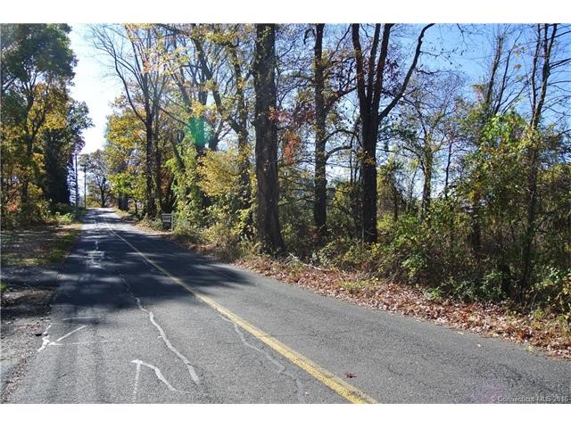 22Thorson Rd, Oxford, CT 06478